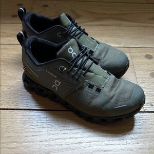 On Running Waterproof Green and Black Athletic Shoes
